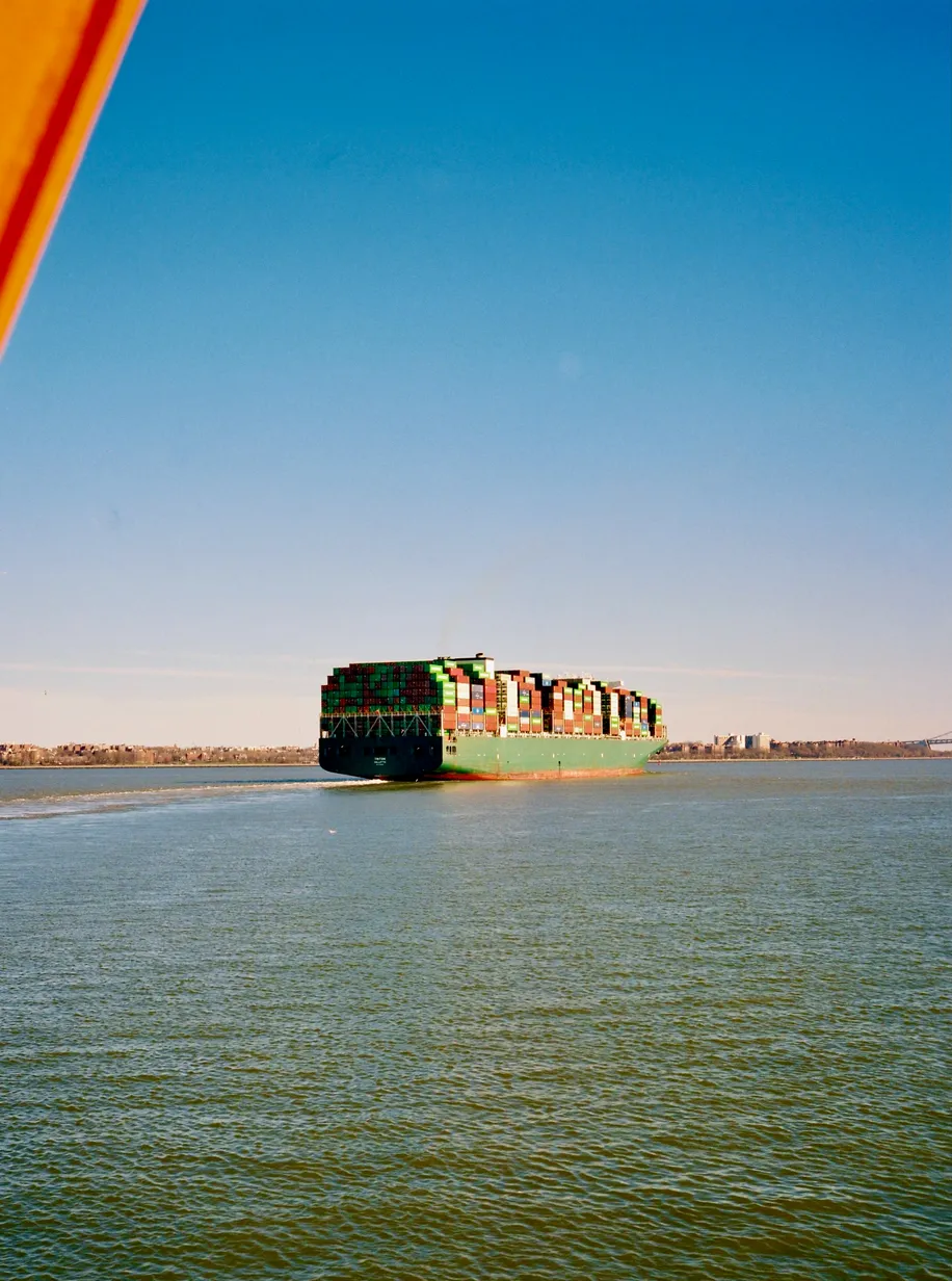 containers-ship